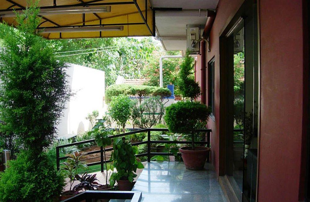 Appartamento Urban Oasis Mysore Esterno foto
